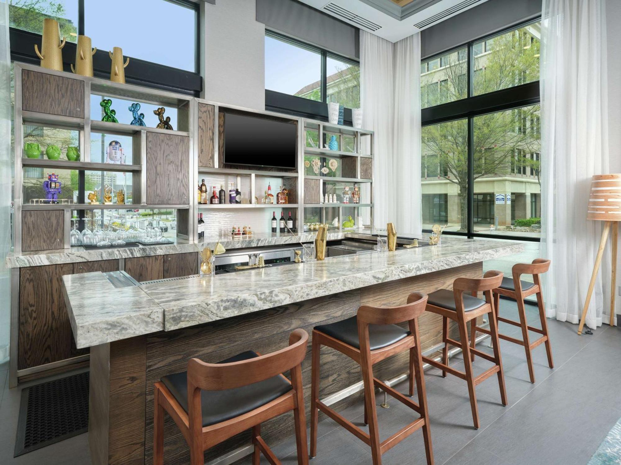 Hampton Inn & Suites Atlanta Decatur/Emory Экстерьер фото