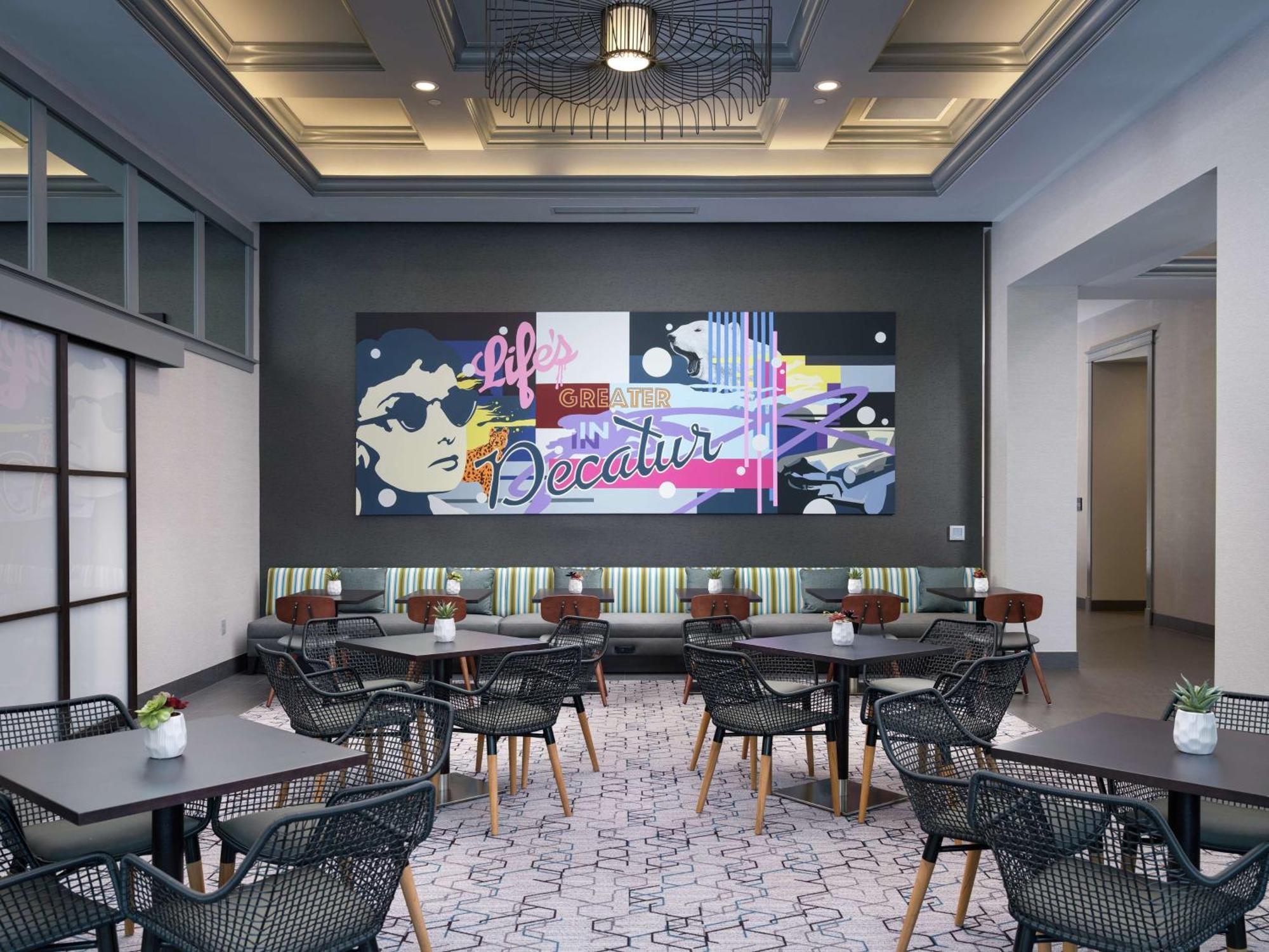 Hampton Inn & Suites Atlanta Decatur/Emory Экстерьер фото